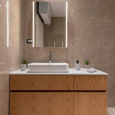 Night Apartment Tirana